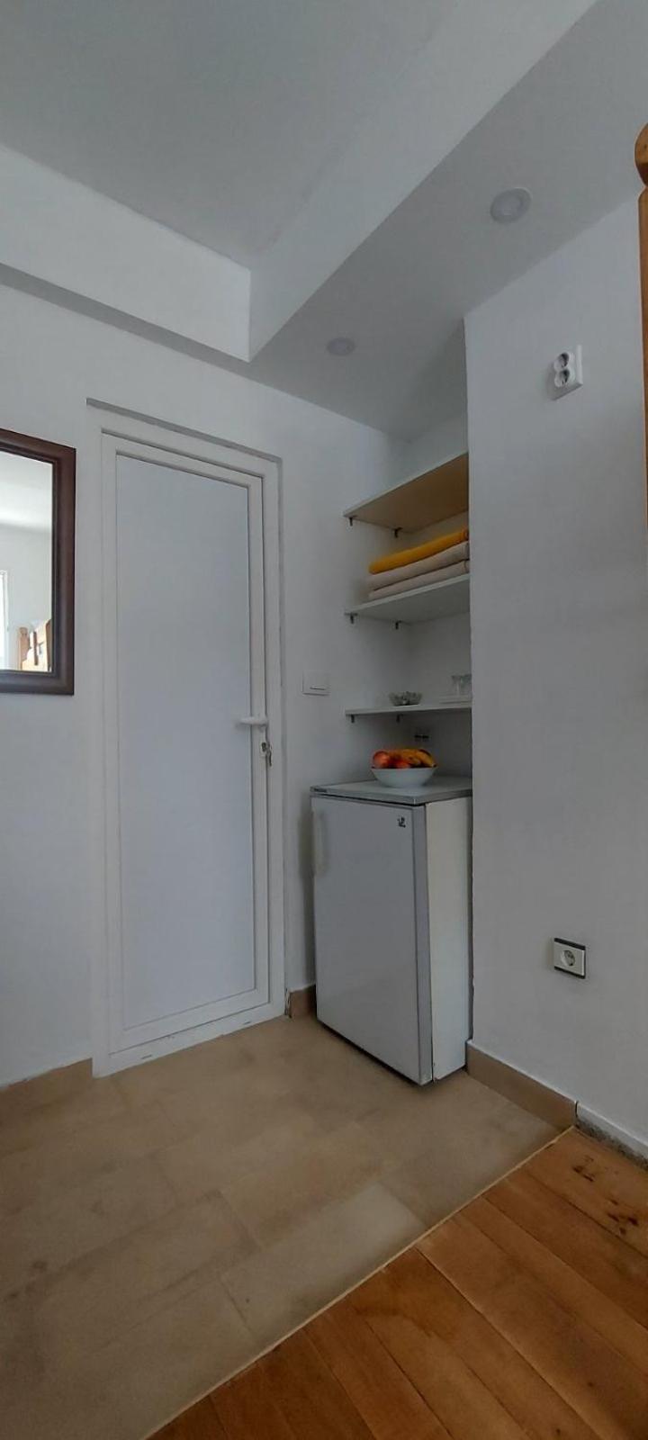 Kulic Apartment Pluzine Exterior photo